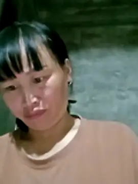 Snapshot of maple694 chatting on October 28, 2025, 2:49 pm maple694 online show from October 28, 2025, 2:49 pm