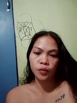 Snapshot of missluvv chatting on March 31, 2026, 3:58 pm missluvv online show from March 31, 2026, 3:58 pm