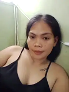 Snapshot of missluvv chatting on March 27, 2026, 5:27 am missluvv online show from March 27, 2026, 5:27 am