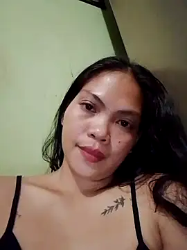 Snapshot of missluvv chatting on March 8, 2026, 2:09 pm missluvv online show from March 8, 2026, 2:09 pm