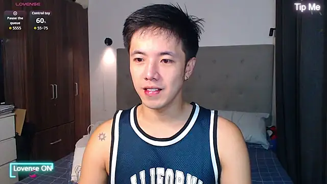 Addictiveboi online show from January 7, 2026, 2:27 am