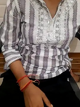 Snapshot of Kittu-rani66 chatting on September 30, 2025, 6:47 pm Kittu-rani66 online show from September 30, 2025, 6:47 pm