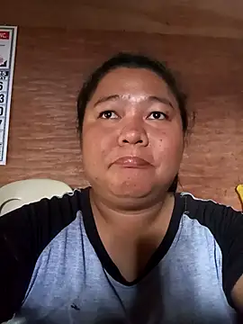 Perfect smile01 online show from October 7, 2025, 12:22 am