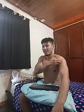 RuiMaddoox online show from February 15, 2026, 6:07 pm