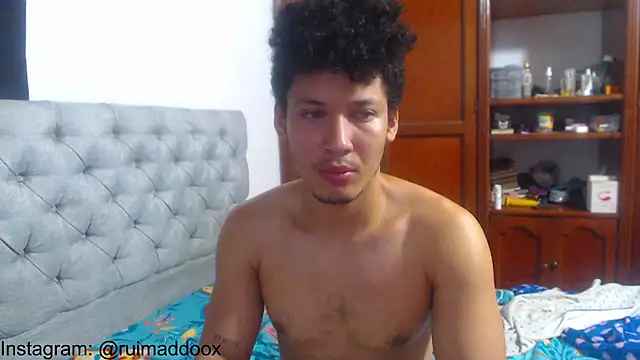 RuiMaddoox online show from April 23, 2026, 12:22 pm