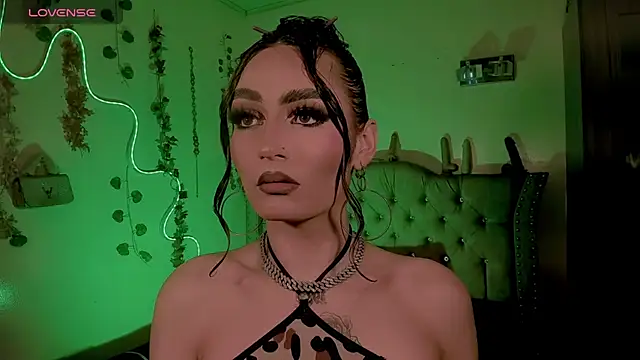 Snapshot of Cata_MW chatting on March 4, 2026, 3:14 am Cata MW online show from March 4, 2026, 3:14 am