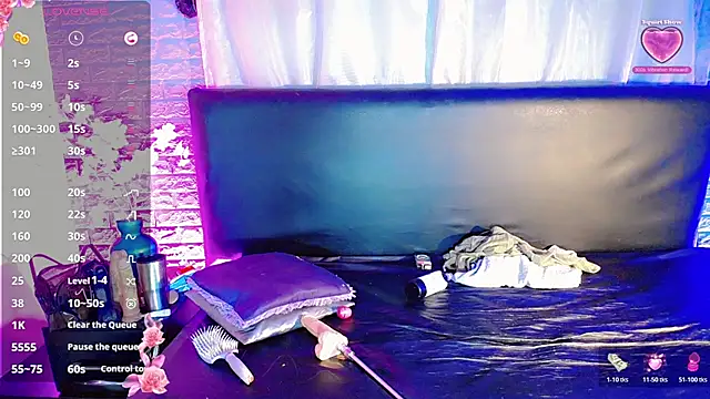 Snapshot of Cata_MW chatting on October 24, 2025, 7:13 pm Cata MW online show from October 24, 2025, 7:13 pm