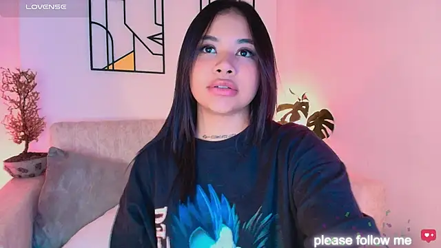 nicemiiaa7  online show from February 19, 2026, 5:59 am