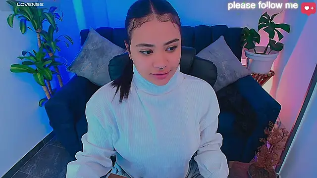 Snapshot of nicemiiaa7_ chatting on March 24, 2026, 3:34 pm nicemiiaa7 online show from March 24, 2026, 3:34 pm