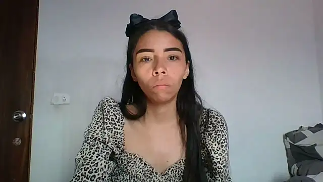 Candy Grey28 online show from October 1, 2025, 2:43 pm