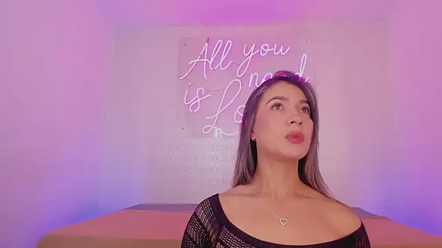 aleksandramiller  online show from March 9, 2026, 12:52 pm