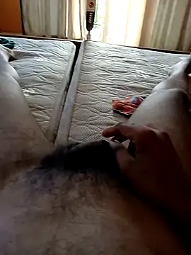 sadini1235 online show from April 20, 2026, 7:33 am