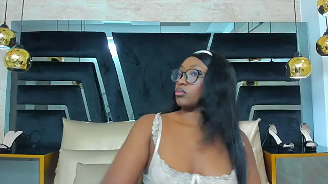 YallianaBrooks online show from April 20, 2026, 11:57 am