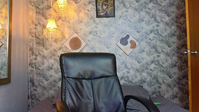 Snapshot of Apolo_rousse1 chatting on December 18, 2025, 8:34 pm Apolo rousse1 online show from December 18, 2025, 8:34 pm