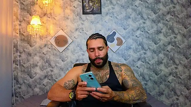 Snapshot of Apolo_rousse1 chatting on December 17, 2025, 9:09 pm Apolo rousse1 online show from December 17, 2025, 9:09 pm