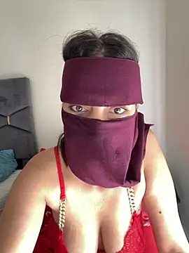 Snapshot of Rabroba89six chatting on November 17, 2025, 10:19 am Rabroba89six online show from November 17, 2025, 10:19 am