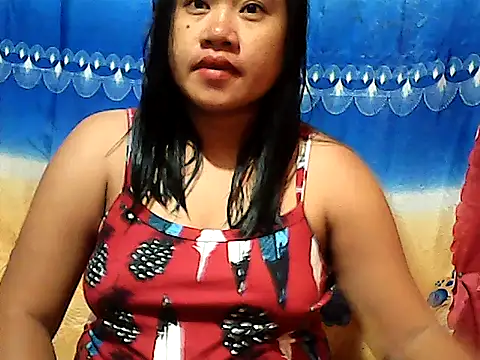 Sprinkler05 online show from September 30, 2025, 3:23 am