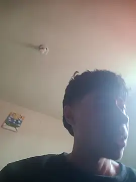 Snapshot of Rolito69 chatting on September 8, 2025, 6:07 pm Rolito69 online show from September 8, 2025, 6:07 pm