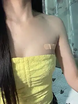 Dior baby online show from November 24, 2025, 2:44 am