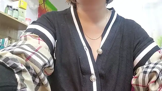 MichiLovely online show from December 16, 2025, 6:28 am