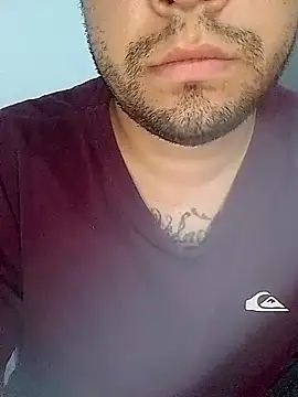 Snapshot of Cordobeslechero chatting on November 15, 2025, 12:14 am Cordobeslechero online show from November 15, 2025, 12:14 am