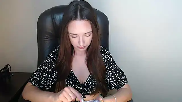 BonnieX  online show from May 11, 2026, 11:55 am