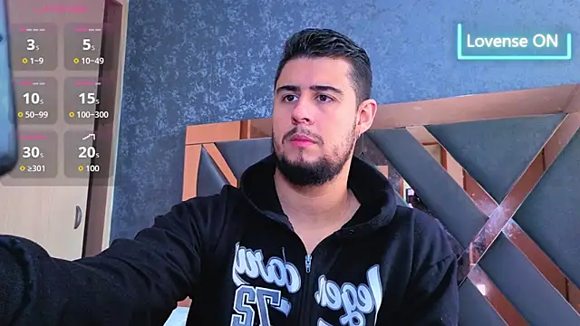 Snapshot of ryan_evanss chatting on October 24, 2025, 1:43 pm ryan evanss online show from October 24, 2025, 1:43 pm