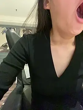 MengMeng0515 online show from February 6, 2026, 2:46 pm