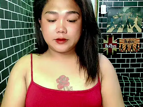 luluakovi 69 online show from November 20, 2025, 6:41 pm