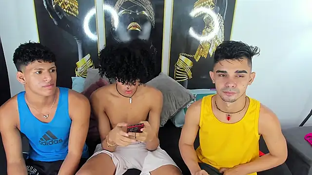 Violet Dream2 online show from December 18, 2025, 5:34 am