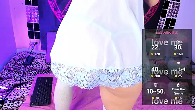 Snapshot of UchikyDoll chatting on January 14, 2026, 10:24 pm UchikyDoll online show from January 14, 2026, 10:24 pm