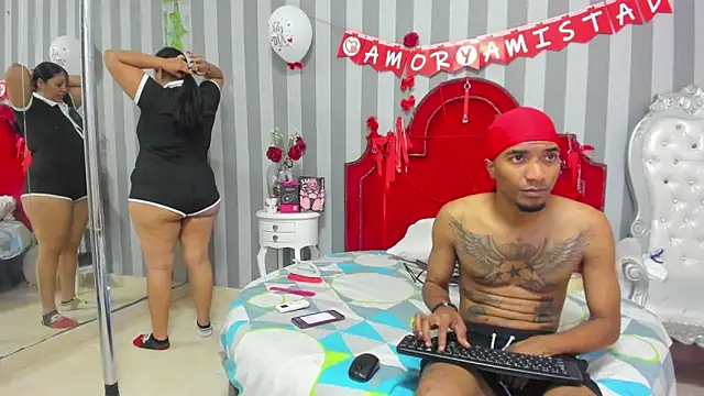 CaroyAndy online show from February 13, 2026, 12:49 pm