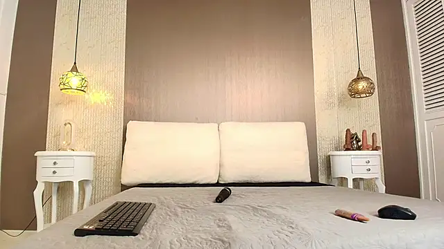 Snapshot of Tiifany_Baker chatting on December 2, 2025, 7:37 pm Tiifany Baker online show from December 2, 2025, 7:37 pm