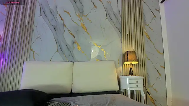 Tiifany Baker online show from March 12, 2026, 7:51 pm