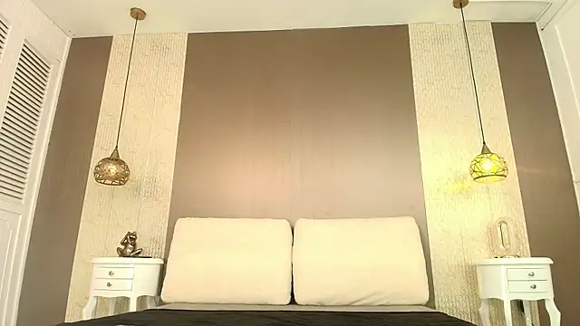 Tiifany Baker online show from February 20, 2026, 7:49 pm