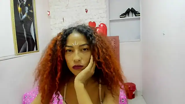 candela ruiz online show from September 19, 2025, 6:45 pm