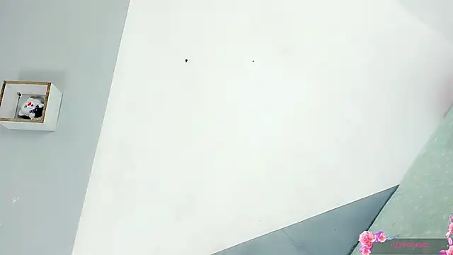 Snapshot of baby_rous chatting on October 18, 2025, 9:11 am baby rous online show from October 18, 2025, 9:11 am