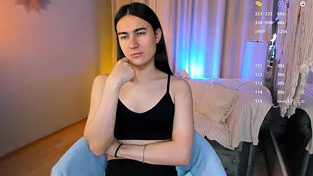 HeyAlena online show from October 6, 2025, 5:41 am