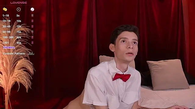 VicenteFerrer online show from February 5, 2026, 1:01 am