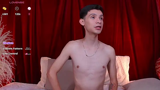 VicenteFerrer online show from April 16, 2026, 11:51 pm