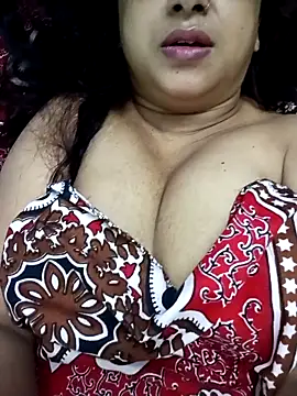 sweet jenni online show from April 7, 2026, 4:47 am