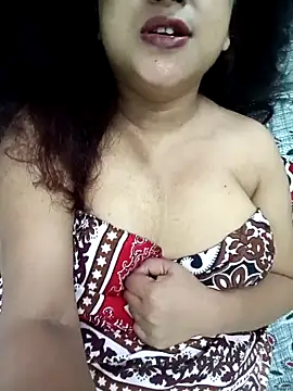 sweet jenni online show from April 15, 2026, 5:24 am