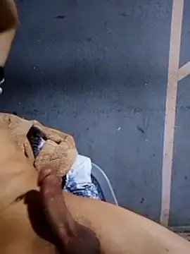 Snapshot of AnthonyDida chatting on March 31, 2026, 5:48 pm AnthonyDida online show from March 31, 2026, 5:48 pm