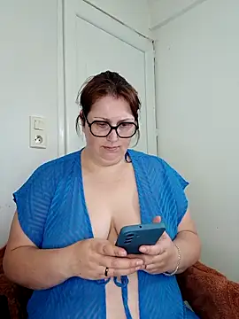 Snapshot of Fformesx chatting on May 21, 2026, 12:24 pm Fformesx online show from May 21, 2026, 12:24 pm
