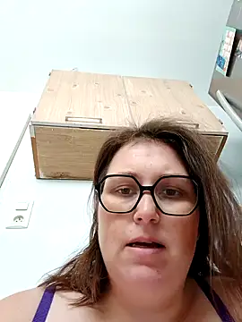 Snapshot of Fformesx chatting on September 29, 2025, 12:00 pm Fformesx online show from September 29, 2025, 12:00 pm