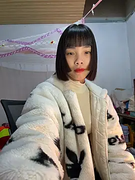 andymi1 online show from February 12, 2026, 2:55 am