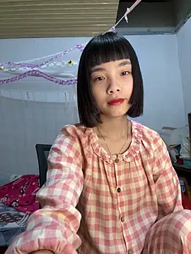 andymi1 online show from April 19, 2026, 2:34 am