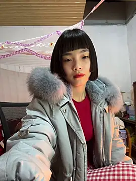 Snapshot of andymi1 chatting on December 16, 2025, 2:27 am andymi1 online show from December 16, 2025, 2:27 am