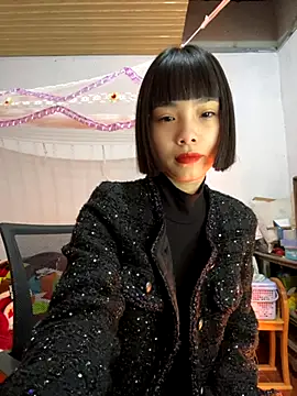 Snapshot of andymi1 chatting on November 25, 2025, 2:56 am andymi1 online show from November 25, 2025, 2:56 am