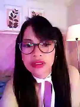 Snapshot of anyjones_ chatting on November 22, 2025, 2:05 pm anyjones online show from November 22, 2025, 2:05 pm